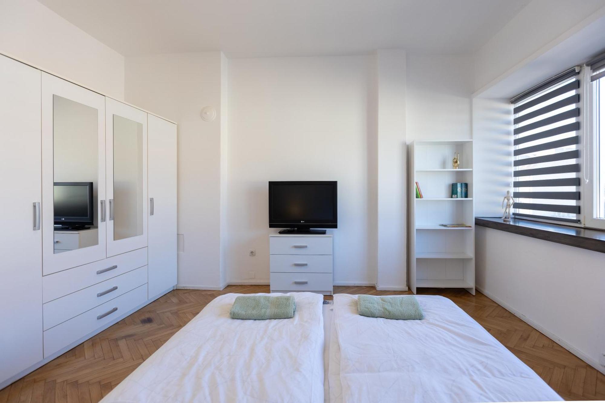 1Bdr Flat In Center Of Sofia Vitoshka Blvdアパートメント エクステリア 写真